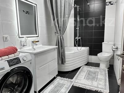 2-бөлмелі пәтер · 58 м² · 5/10 қабат, Айманова 65, бағасы: 3 500 〒 в Алматы, Алмалинский р-н