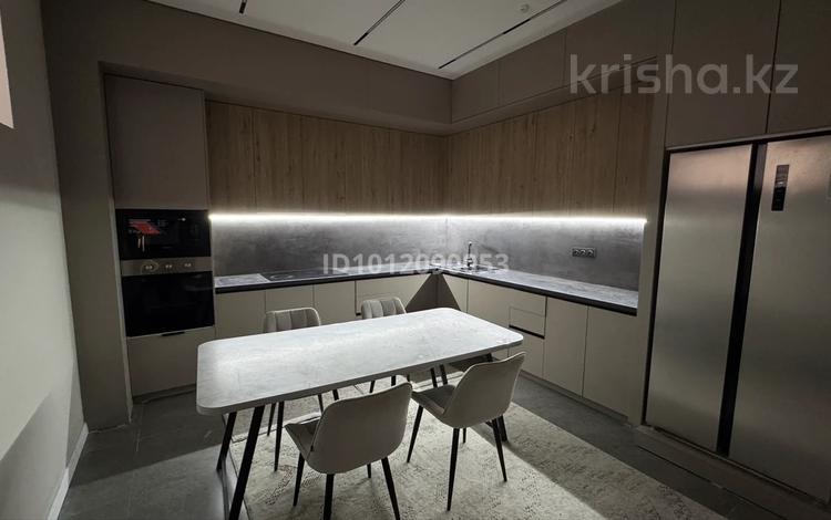 5-комнатная квартира · 200 м² · 1 этаж, Мкр. 18А 7 за 14 000 ₸ в Актау, 18-й мкр  — фото 5