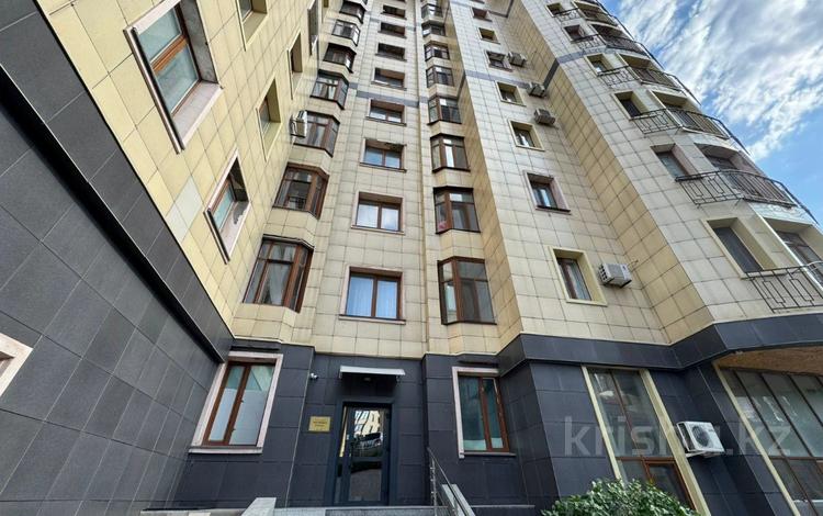 2-комнатная квартира · 81.9 м² · 5/9 этаж, Аль-Фараби 5 за 42.9 млн ₸ в Костанае — фото 2