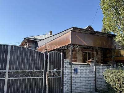 Отдельный дом · 4 комнаты · 258.7 м² · 10 сот., Переулок Баркы 20 — Район АРЗ, Ауезовского РОВД за 80 млн 〒 в Семее