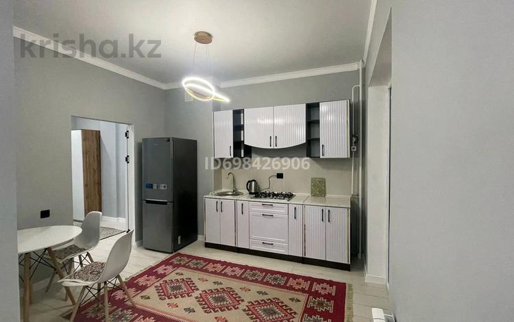 1-бөлмелі пәтер · 51 м² · 4/10 қабат, мкр Асар-2, Шымсити 1/10 стр, бағасы: 150 000 ₸ в Шымкенте, Абайский р-н — фото 2