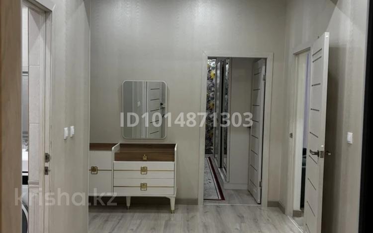 2-бөлмелі пәтер · 80 м² · 7/9 қабат, 19-ш/а., бағасы: 19 000 ₸ в Актау, 19-й мкр — фото 2