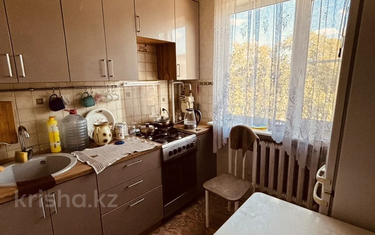 4-комнатная квартира · 62 м² · 3/5 этаж, М.Жумабаева 102 за 180 000 ₸ в Петропавловске — фото 2