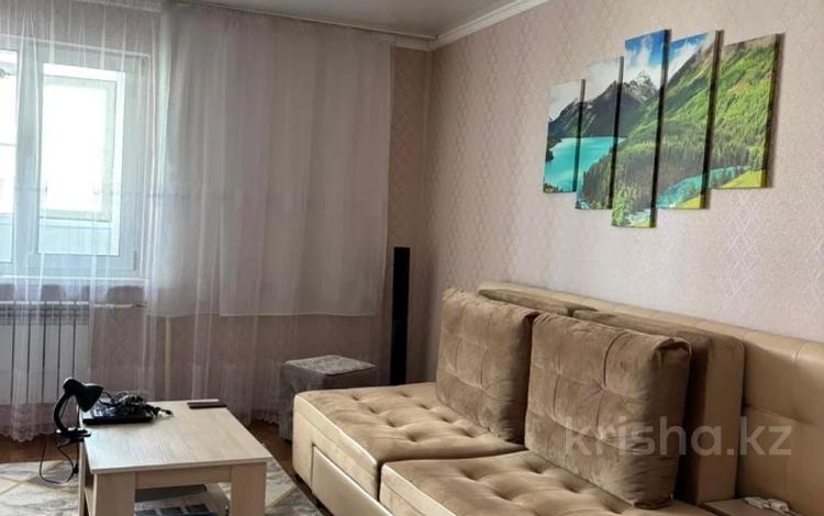 3-бөлмелі пәтер · 65 м² · 8/9 қабат, Кизатова, бағасы: 26.5 млн ₸ в Петропавловске — фото 3