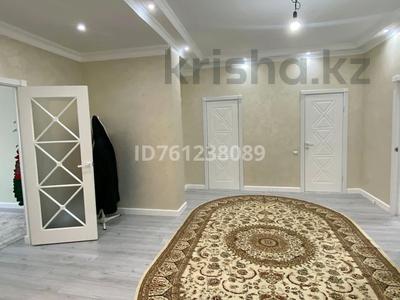 Пәтерлер в Атырауской обл.: 3-бөлмелі пәтер · 92.1 м² · 2/5 қабат, мкр Самал, Мкрн Самал, бағасы: 40.5 млн 〒 3-бөлмелі пәтер · 92.1 м² · 2/5 қабат, мкр Самал, Мкрн Самал, бағасы: 40.5 млн 〒 в Атырау
