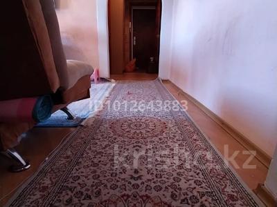 3-комнатная квартира · 65 м² · 5/5 этаж, мкр №6 3 Б — улица Алтынсарина за 45 млн ₸ в Алматы, Ауэзовский р-н