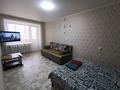 1-бөлмелі пәтер · 30 м² · 2/5 қабат, 4 мик — Супермаркет family"Супермаркет Солнечный школа номер 4 беговая дорожка для занятия спортом тренажёры. Мебельный магазин аптеки., бағасы: 150 000 ₸ в Лисаковске — фото 5