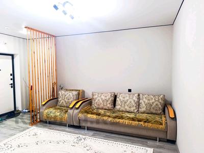 2-комнатная квартира · 55 м² · 3/14 этаж, Жандосова за 300 000 ₸ в Алматы, Бостандыкский р-н