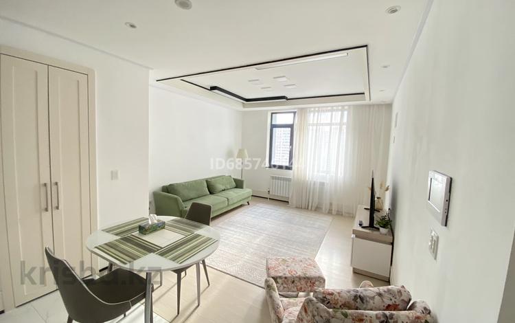 2-комнатная квартира · 60 м² · 11/28 этаж, Нажимеденова 4 за 18 000 〒 в Астане, Алматы р-н — фото 2