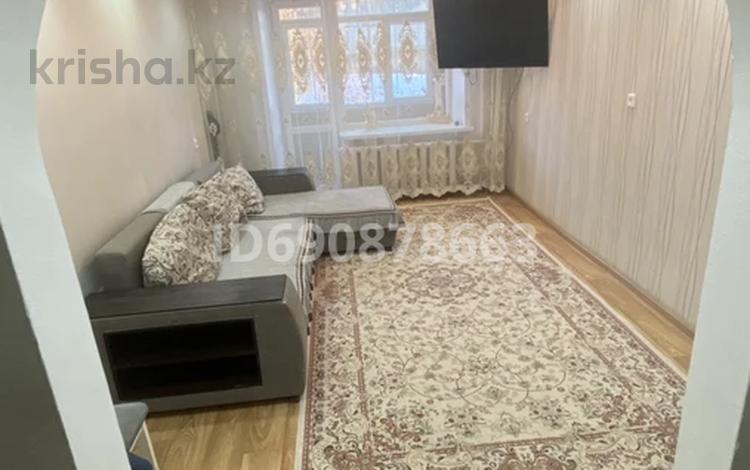 2-комнатная квартира, 54 м², 2/4 этаж помесячно, Энтузиастов 21