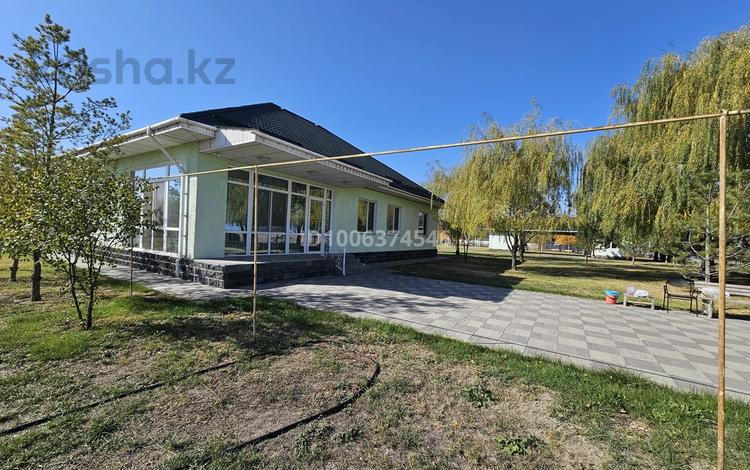 Отдельный дом · 5 комнат · 225 м² · 100 сот., Алма рай 20/39 — Поселок Еркин за 105 млн 〒 в Алматинской обл., Талгарский р-н — фото 2