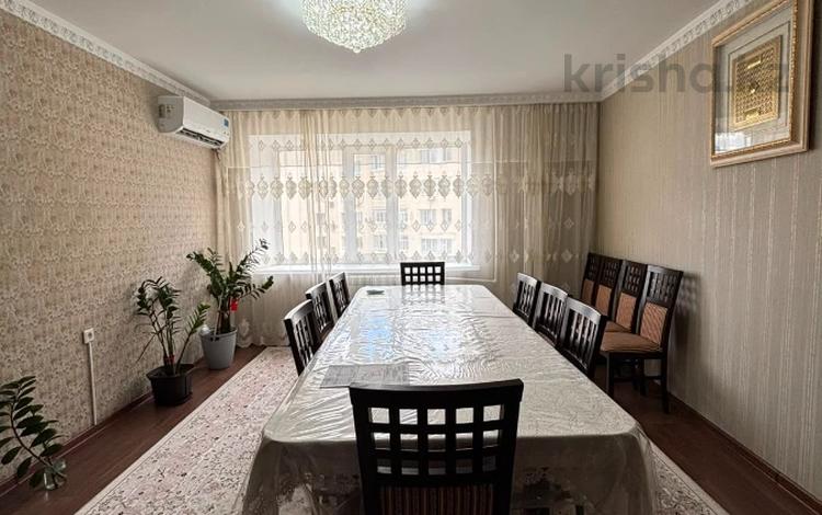 4-бөлмелі пәтер · 95.8 м² · 7/12 қабат, проспект Абилкайыр хана, бағасы: 28.5 млн ₸ в Актобе — фото 2