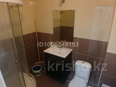 2-бөлмелі пәтер · 40 м² · 1/3 қабат, Ескі қала, Ламаносова 5, бағасы: 10 000 ₸ в Актобе, Старый город