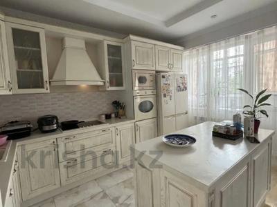 3-бөлмелі пәтер · 143.8 м² · 2/12 қабат, Муканова, бағасы: 115 млн ₸ в Алматы, Алмалинский р-н