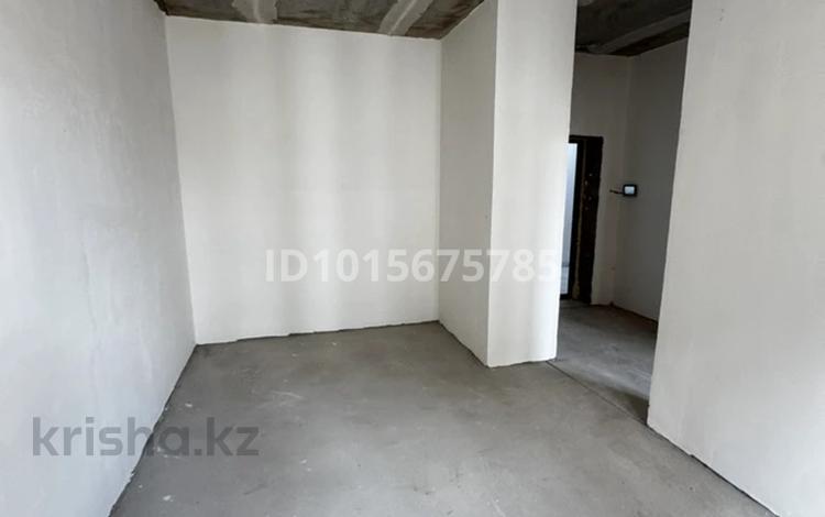 1-бөлмелі пәтер · 39 м² · 4/9 қабат, ул. Айнаколь 64, бағасы: 21.6 млн ₸ в Астане, Алматы р-н — фото 2