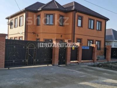 Жеке үй · 7 бөлме · 250 м² · 8 жүзд., Жарылгап Сахауова, бағасы: 70 млн ₸ в Атырау