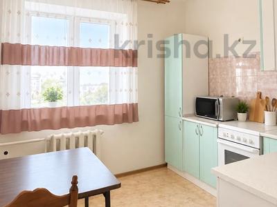 3-комнатная квартира · 70 м² · 10/12 этаж, мкр Аксай-1А 14 — Толе би за 230 000 ₸ в Алматы, Ауэзовский р-н