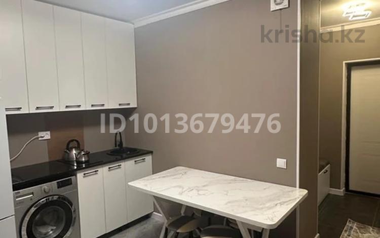 1-бөлмелі пәтер · 30 м² · 9/12 қабат, Кошкарбаева 39в/1, бағасы: 190 000 ₸ в  — фото 2