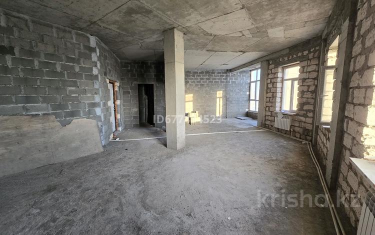 2-комнатная квартира · 64.2 м² · 9/10 этаж, 28-й мкр 49 за 22.9 млн 〒 в Актау — фото 26