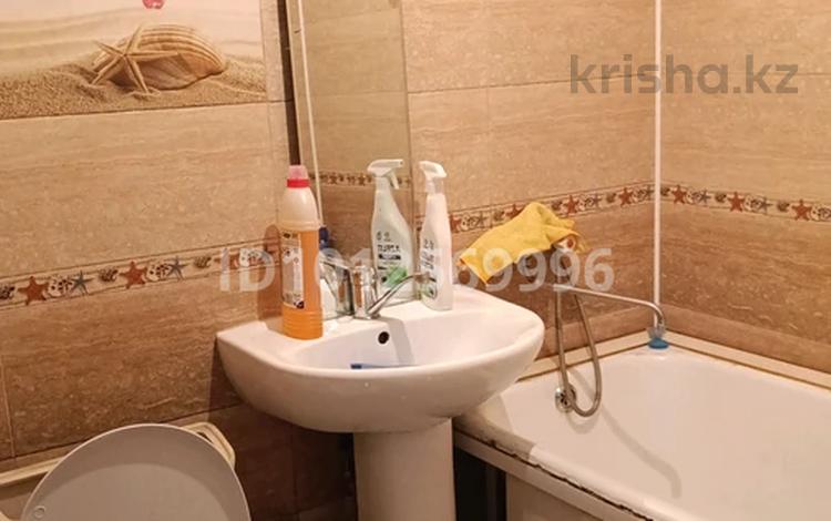 2-комнатная квартира · 45 м² · 1/5 этаж, мкр Салтанат 9 — По ул. Аль-Фараби за 11 млн ₸ в Таразе — фото 10