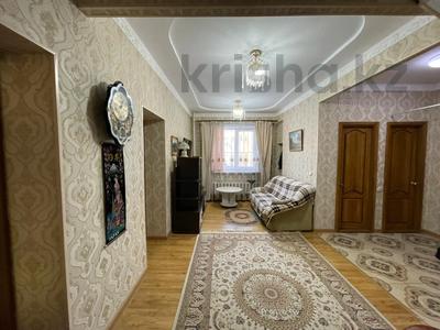 Отдельный дом • 7 комнат • 340 м² • 10 сот., Алимжан Баймуканов 35 за 125 млн 〒 в Кокшетау