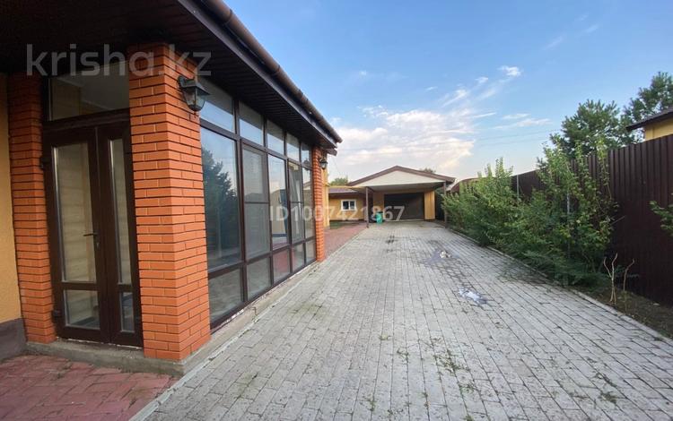 Отдельный дом · 7 комнат · 250 м² · 6 сот., Дружбы народов 8/8 за 800 000 〒 в Аксае — фото 2