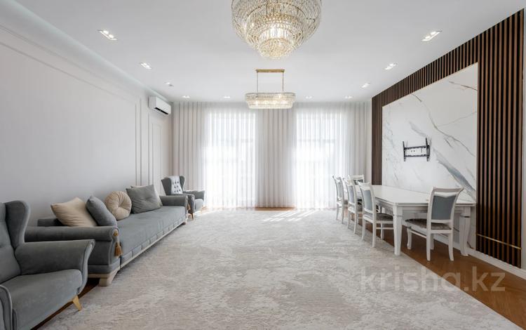 4-комнатная квартира · 155 м² · 3/9 этаж, Касым Аманжолов 20 за 140 млн ₸ в Астане, Сарайшык р-н — фото 3
