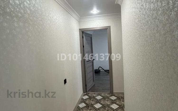 2-комнатная квартира · 42 м² · 3/5 этаж, 8-й микрорайон 35 — 23 школа за 250 000 ₸ в Шымкенте, Туран р-н — фото 2