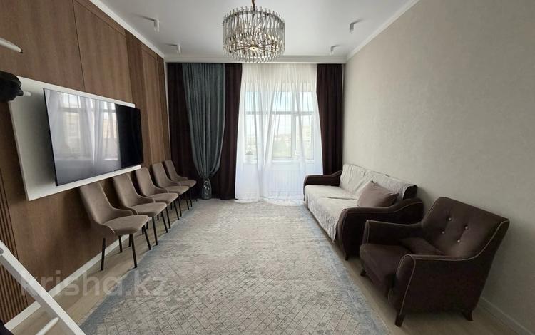 3-комнатная квартира · 85 м² · 10/10 этаж, мкр Юго-Восток, Мкр Степной 3 — Степной3 1/4 за 42.9 млн ₸ в Караганде, Казыбек би р-н — фото 2