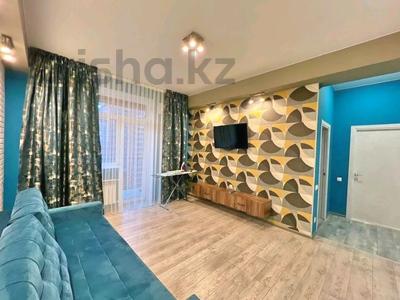 Аренда квартир посуточно в Мангистауской обл.: 1-комнатная квартира · 50 м² · 13/15 этаж, 17-й мкр, 17-й микрорайон 6 — ТРК АКТАУ, ХАЛЫК АРЕНА, МОРЕ, АКВАПАРК ЛАГУНА за 13 000 〒 1-комнатная квартира · 50 м² · 13/15 этаж, 17-й мкр, 17-й микрорайон 6 — ТРК АКТАУ, ХАЛЫК АРЕНА, МОРЕ, АКВАПАРК ЛАГУНА за 13 000 〒 в Актау
