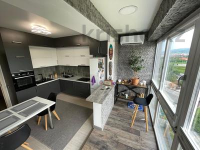 Продажа квартир в Алматы: 1-комнатная квартира · 40 м² · 8/9 этаж, мкр Атырау, Кульджинский тракт 16/44 — Халык Арена за 33 млн 〒 1-комнатная квартира · 40 м² · 8/9 этаж, мкр Атырау, Кульджинский тракт 16/44 — Халык Арена за 33 млн 〒 в Алматы, Медеуский р-н