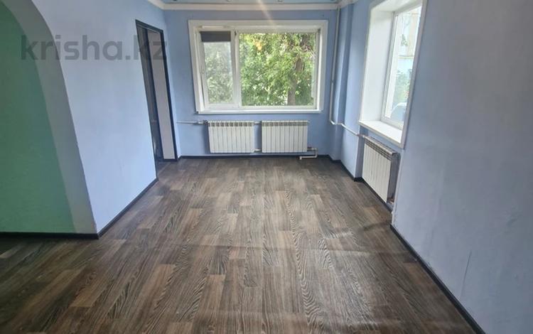 1-бөлмелі пәтер · 30 м² · 1/3 қабат, Пугачева — рабочий, бағасы: 9 млн ₸ в Петропавловске — фото 2