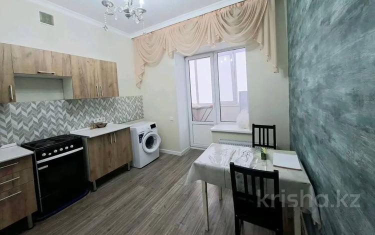 1-бөлмелі пәтер · 37 м² · 4/10 қабат, Бердибек Сокпакбаев 6, бағасы: 23.1 млн ₸ в Астане, Сарыарка р-н — фото 2