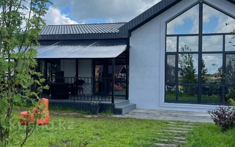 Жеке үй · 4 бөлме · 140 м² · 8 сот., Самал 2, бағасы: 65 млн 〒 в Бурабае — фото 2