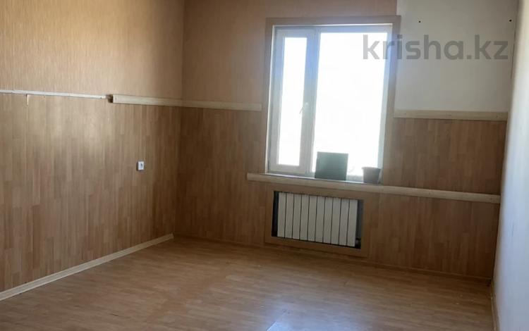 2-бөлмелі пәтер · 58 м² · 5/5 қабат, Челюскина 17/2, бағасы: 9.5 млн ₸ в Усть-Каменогорске — фото 2