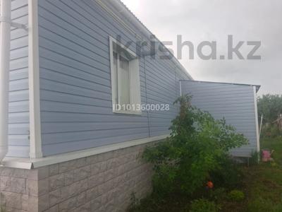 Отдельный дом · 3 комнаты · 70 м² · 10 сот., Пос. Акжар, Айтеке би 79 за 6.2 млн ₸ в Хромтау