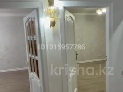 3-бөлмелі пәтер · 70 м² · 1/5 қабат, Аулие-Ата ш/а 16 — За обл. акиматом, бағасы: 200 000 ₸ в Таразе, мкр Аулие-Ата