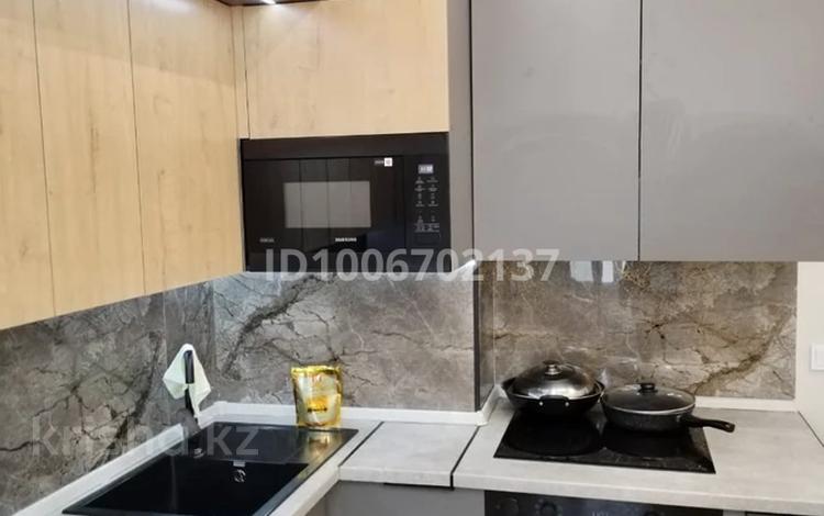 3-бөлмелі пәтер · 60 м² · 2 қабат, мкр Шугыла жк сенсата, бағасы: 50 млн ₸ в Алматы, Наурызбайский р-н — фото 2
