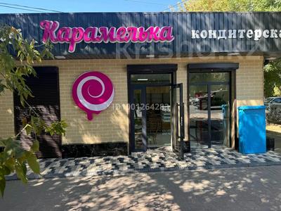 Продажа коммерческой недвижимости в Шымкенте: Свободное назначение · 100 м² за 75 млн 〒 Свободное назначение · 100 м² за 75 млн 〒 в Шымкенте, Аль-Фарабийский р-н