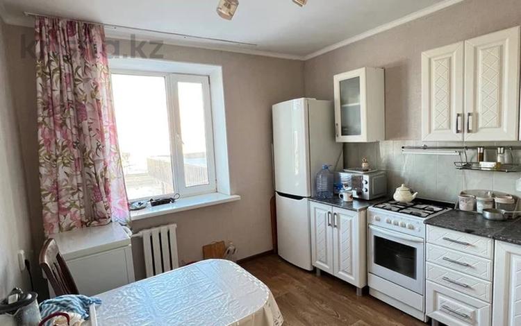 2-бөлмелі пәтер · 52.1 м² · 2/9 қабат, центральный 50, бағасы: 20.6 млн ₸ в Кокшетау — фото 2
