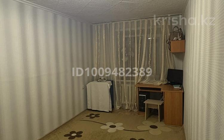 2-бөлмелі пәтер · 43.2 м² · 3/5 қабат, Мира 112/3 — улица чернышевского, пересичение с улицой мира рядом с аян пассаж, бағасы: 8.5 млн ₸ в Темиртау — фото 2