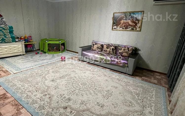 1-бөлмелі пәтер · 53 м² · 3/5 қабат, 10 микрорайон 28, бағасы: 17 млн ₸ в Аксае — фото 28