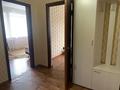 2-комнатная квартира, 50 м² помесячно, Касыма Аманжолова 3 за 140 000 〒 в Караганде — фото 9