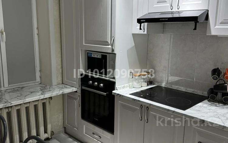 4-бөлмелі пәтер · 76.9 м² · 1/9 қабат, Майкудук, 15й микрорайон 2/4, бағасы: 30 млн ₸ в Караганде, Алихана Бокейханова р-н — фото 2