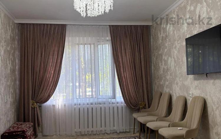 2-бөлмелі пәтер · 54 м² · 1/5 қабат, 11 ш/а., бағасы: 18.4 млн ₸ в Актобе, мкр 11 — фото 2