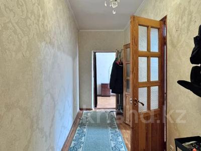 Пәтерлер в Алматы: 2-бөлмелі пәтер · 60 м² · 3/12 қабат, мкр Самал-2, бағасы: 270 000 〒 2-бөлмелі пәтер · 60 м² · 3/12 қабат, мкр Самал-2, бағасы: 270 000 〒 в Алматы, Медеуский р-н