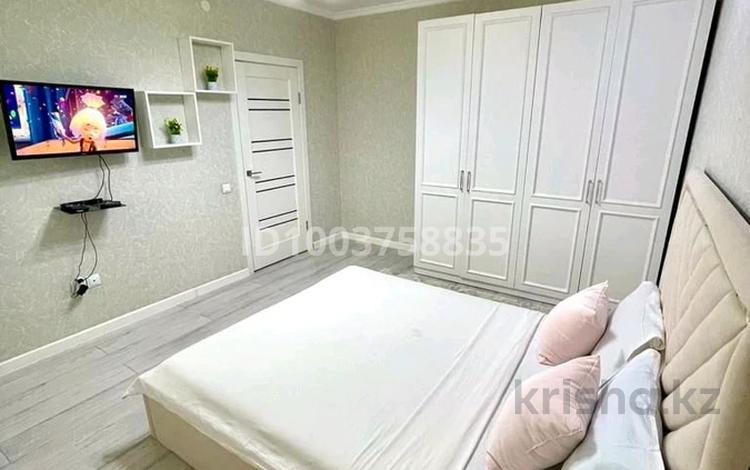 1-бөлмелі пәтер · 45 м² · 5/9 қабат, мкр Акбулак, Байтерекова 43, бағасы: 2 000 〒 в Алматы, Алатауский р-н — фото 2