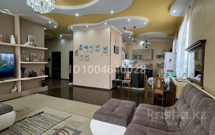 4-бөлмелі пәтер · 140 м² · 1/4 қабат, Горка дружбы 12 В, бағасы: 45 млн ₸ в Темиртау — фото 2