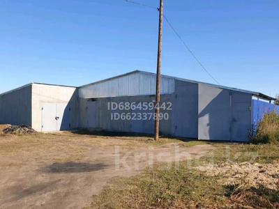 Продажа домов и дачи в Абай обл.: Отдельный дом · 3 комнаты · 65 м² · 12 сот., Аягузская 177А за 16 млн 〒 Отдельный дом · 3 комнаты · 65 м² · 12 сот., Аягузская 177А за 16 млн 〒 в Семее