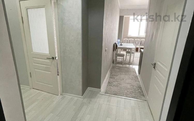 1-комнатная квартира, 46 м², 8/9 этаж помесячно, 28А мкр 23